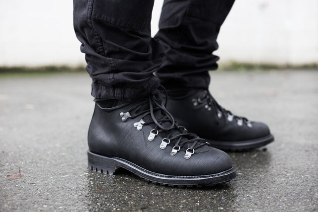 Pachena Bay Black Rubberized - VIBERG