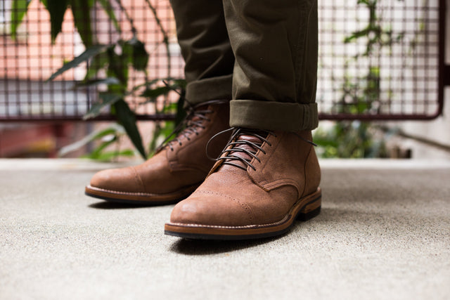 Service Boot Cigar Waxed Deer - VIBERG