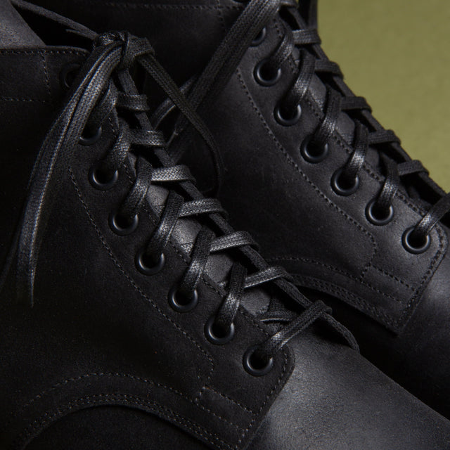 Service Boot 1035 - Black Waxy Commander - VIBERG
