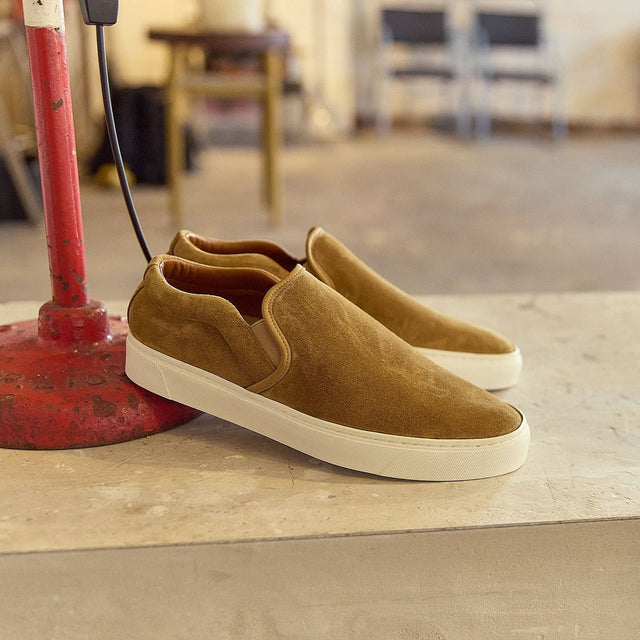 Slip On - Tobacco Calf Suede - VIBERG