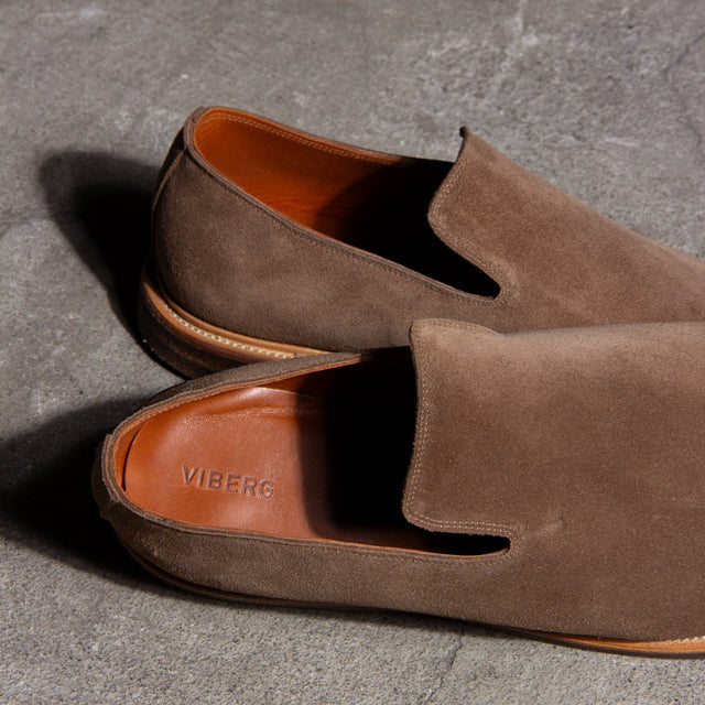 Slipper - Bison Janus Calf Suede - VIBERG