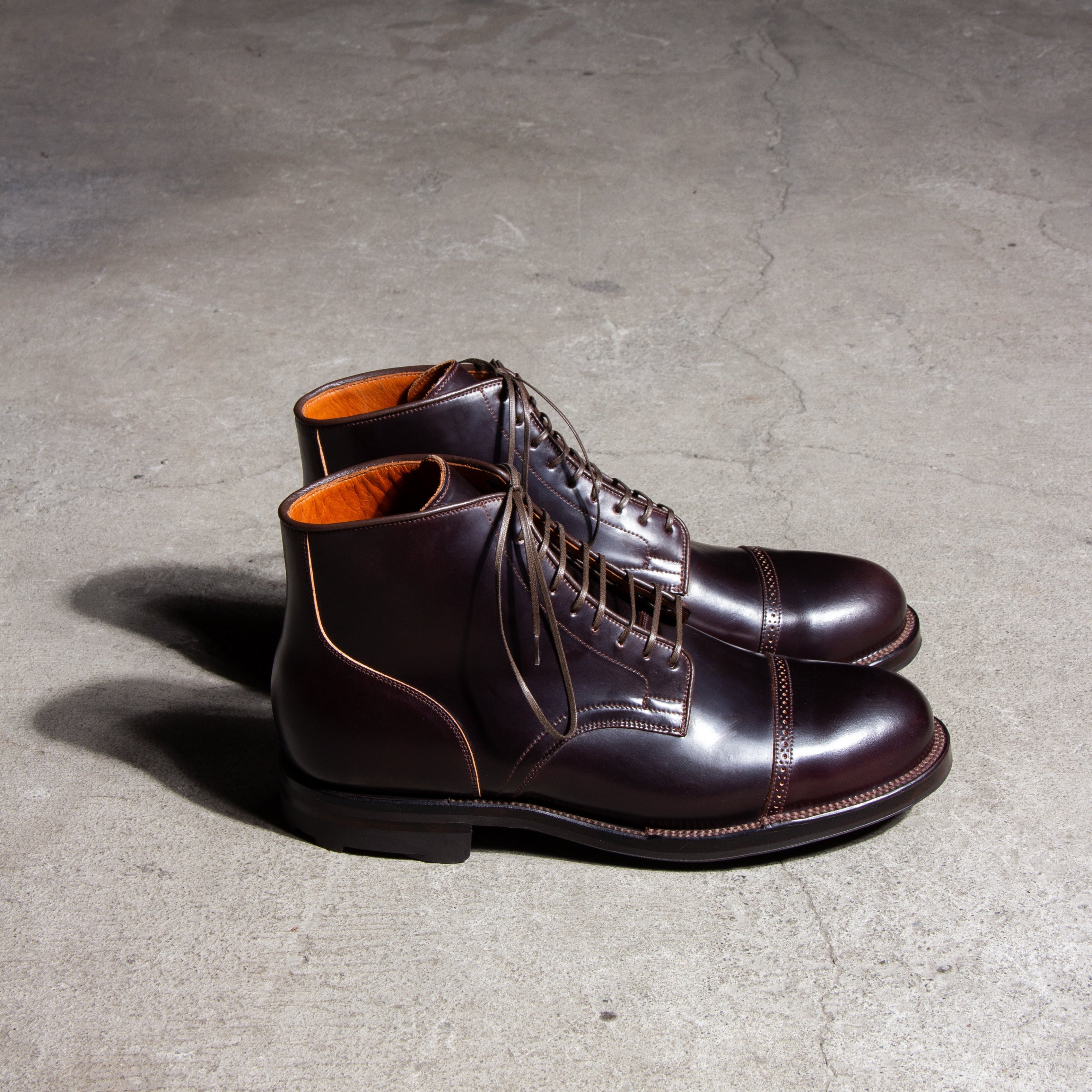 Viberg Dress Boots | Navvy Boot™ Mahogany Boxboard Cordovan – VIBERG